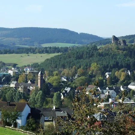 In Eifel Near Forest And Mountains Semesterbostad Hinterhausen