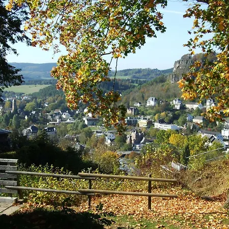 Semesterbostad In Eifel Near Forest And Mountains